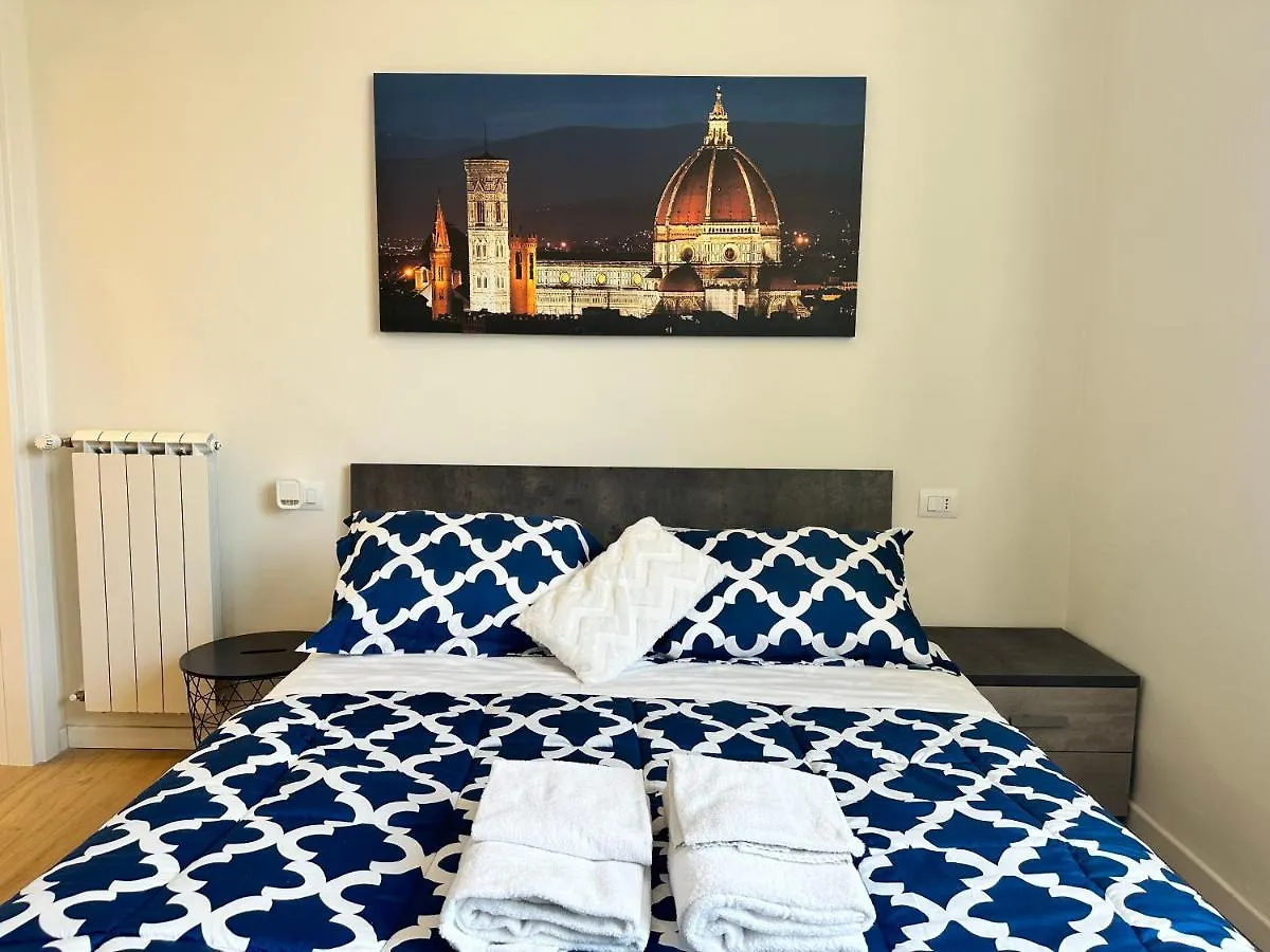 Clyde Large Suite Florence